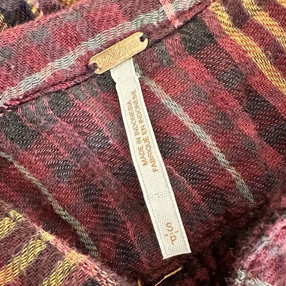 Free People Come On Over Shirt Size SMALL Plaid Oversized Button Up - Picture 7 of 8
